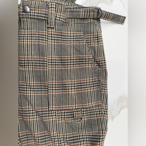 NWT- Urban Outfitters -  Jaelyn Menswear Cargo Pant In Neutral - Picture 9 of 15